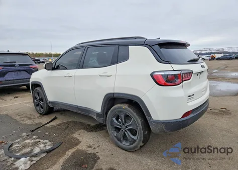 2019 Jeep Compass Latitude z USA, uszkodzony, nr VIN 3C4NJDBB2KT768187